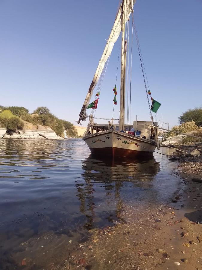 Nile Felucca Adventure Hotell Aswan Exteriör bild