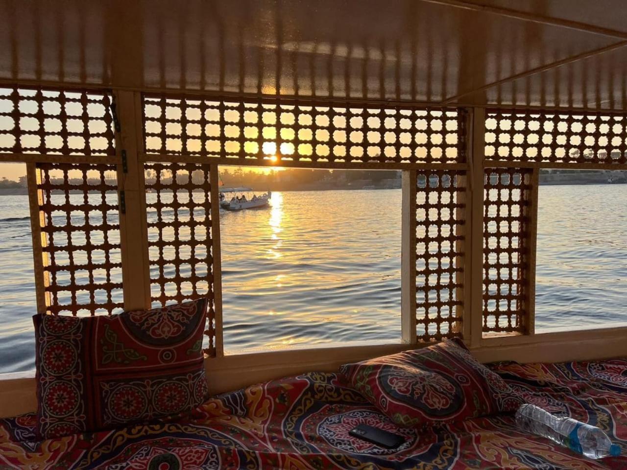 Nile Felucca Adventure Hotell Aswan Exteriör bild