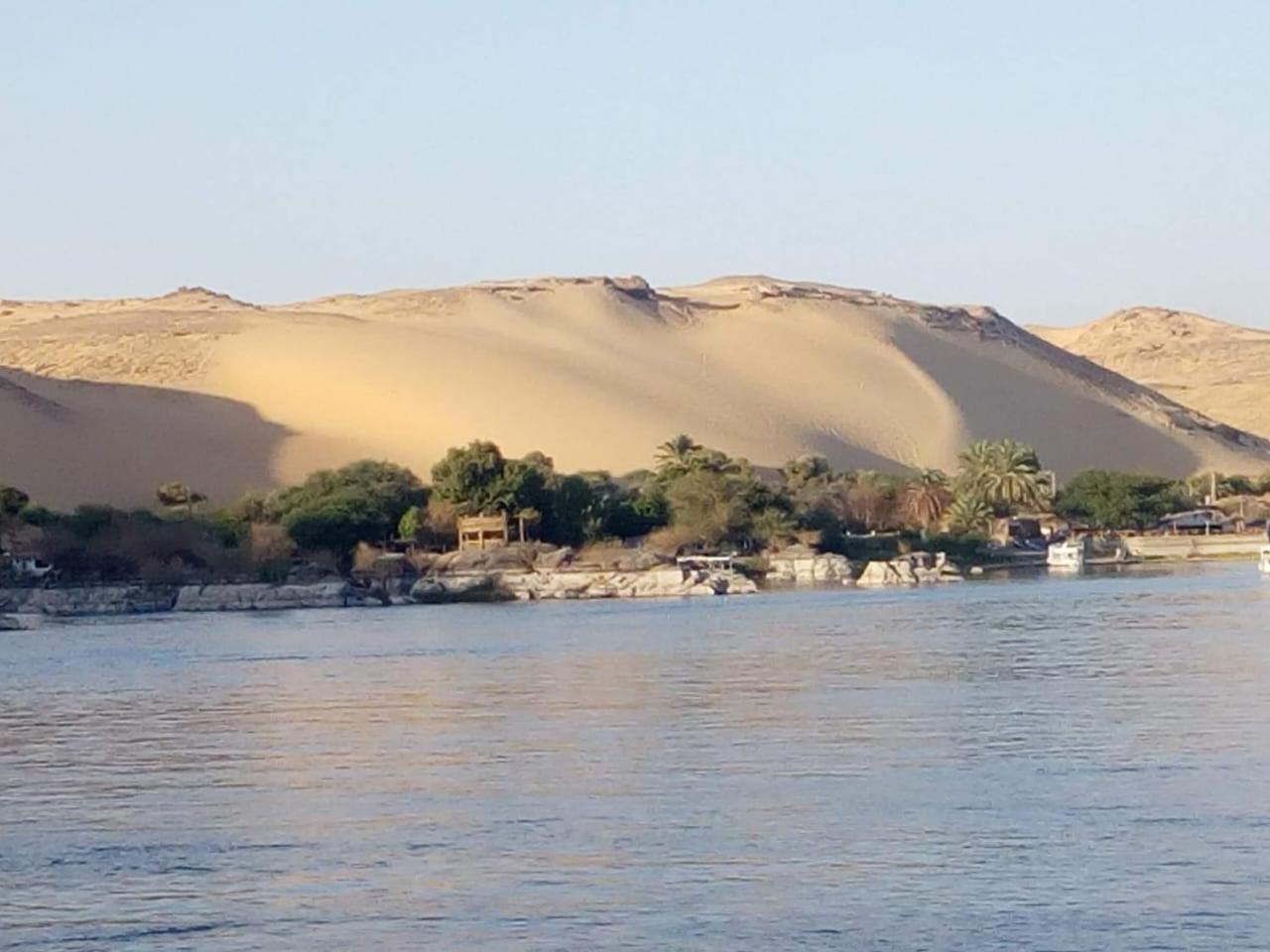 Nile Felucca Adventure Hotell Aswan Exteriör bild