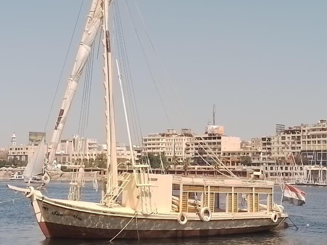 Nile Felucca Adventure Hotell Aswan Exteriör bild