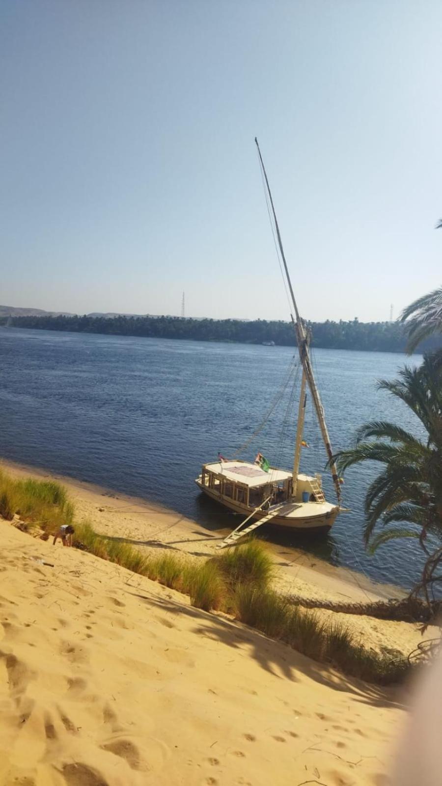 Nile Felucca Adventure Hotell Aswan Exteriör bild